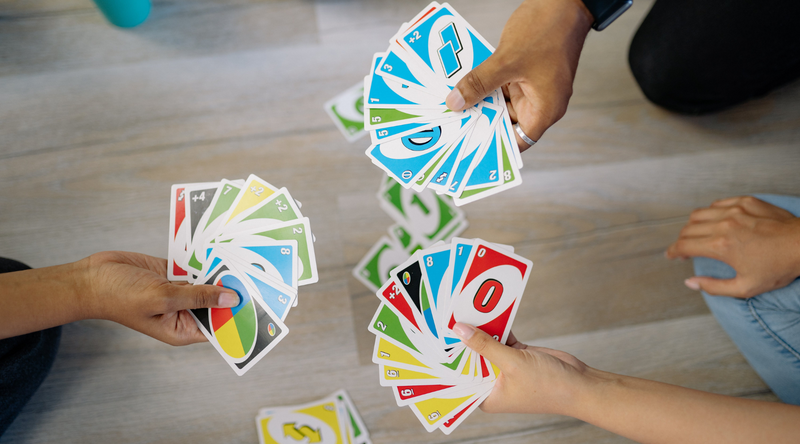 How to Play UNO: Your Guide to Crushing Game Night