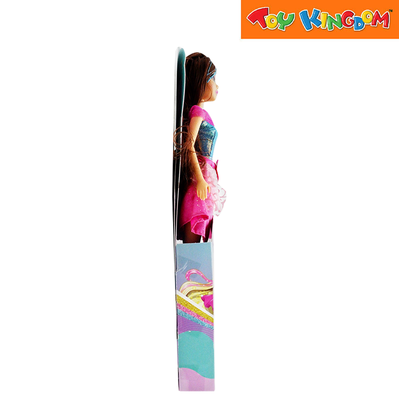 Dreameez Live your dreams Princess Doll With Dark Brown Hair