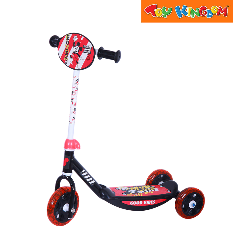 Disney Mickey Mouse Tri-Scooter
