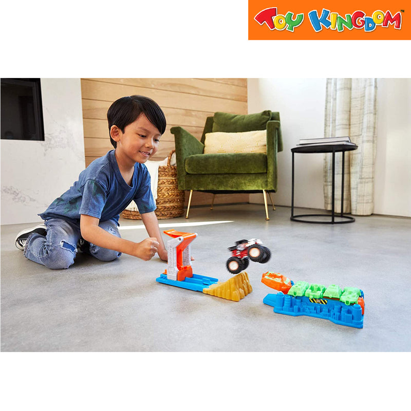 Hot Wheels Monster Truck Ecl Carsplosion Playset