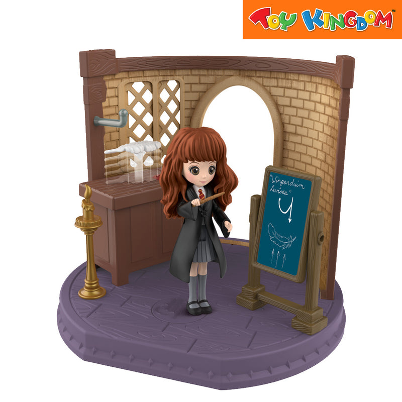 Harry Potter Wizarding World Magical Mini Charms Classroom Playset